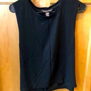 Victoria’s Secret Sleeveless Crop Tank